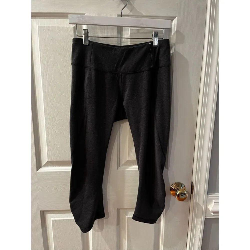 Calia Gray Capri Legging Front Zipper Pocket Sz M EUC